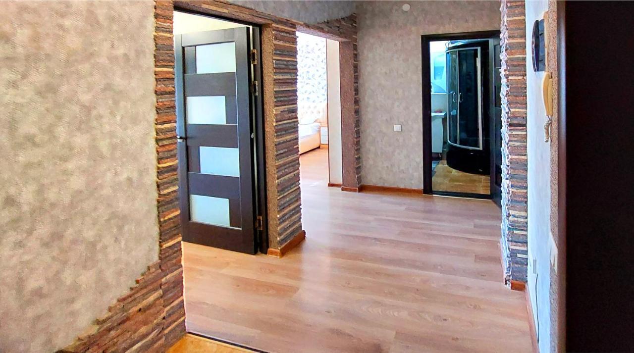 Apartment With Panoramic View In The Center Bishkek Exterior photo