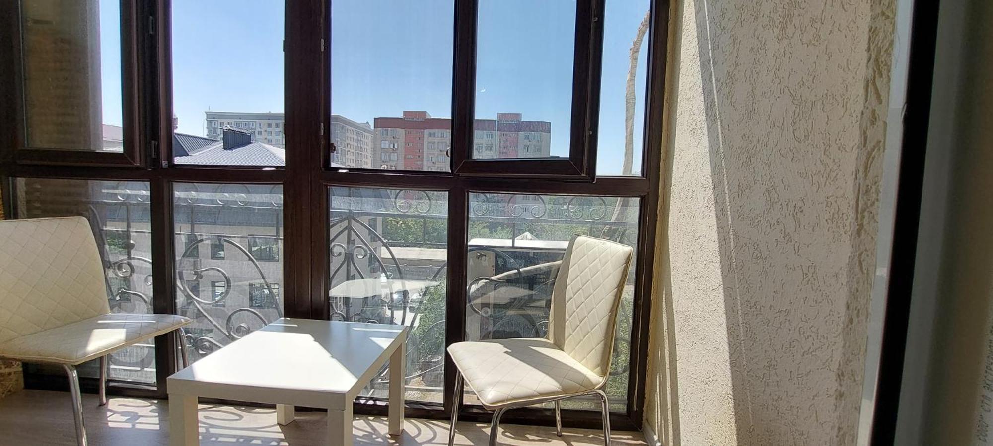 Apartment With Panoramic View In The Center Bishkek Exterior photo
